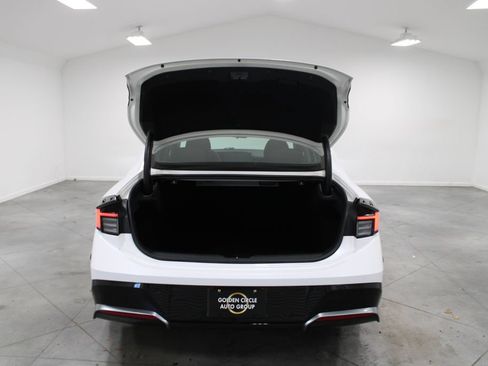Used 2025 Hyundai Sonata SEL FWD image 29