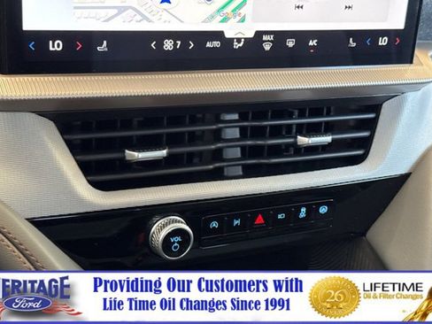 New 2026 Ford Explorer Active RWD image 22