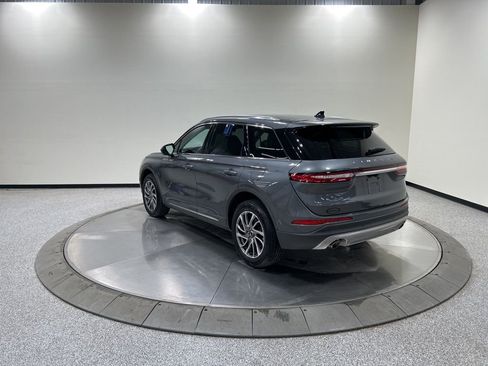 Certified 2022 Lincoln Corsair AWD w/ Equipment Group 101A image 9