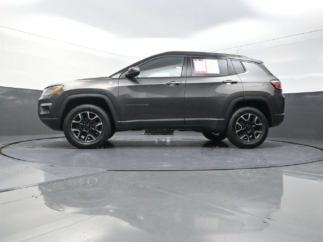 Used 2019 Jeep Compass Trailhawk AWD/4WD image 35