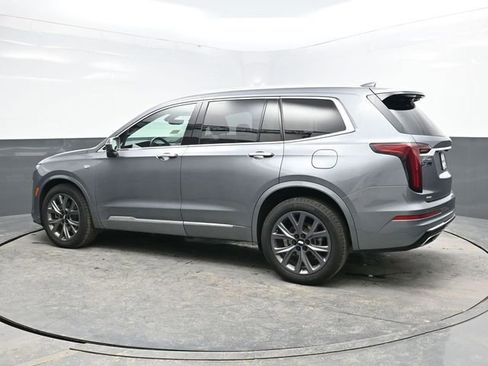 Used 2020 Cadillac XT6 Premium Luxury image 4