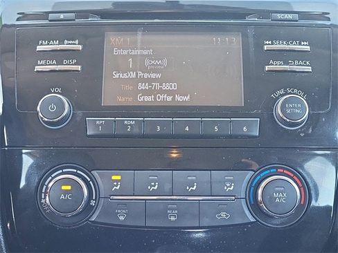 Used 2016 Nissan Rogue S image 15