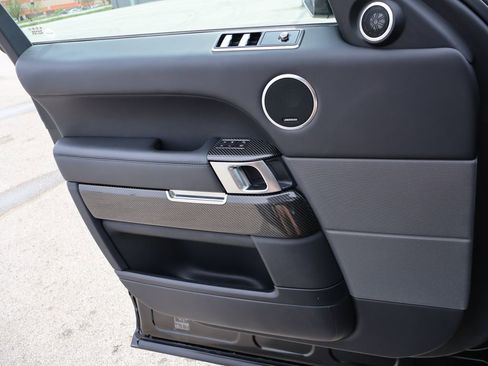 Used 2020 Land Rover Range Rover Sport HST image 35