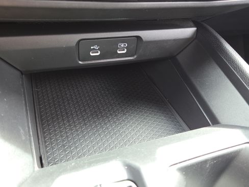 Used 2024 Honda Accord LX image 29