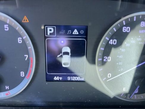 Used 2015 Hyundai Sonata Limited image 29