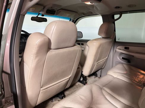 Used 2001 GMC Yukon XL SLT AWD/4WD image 23