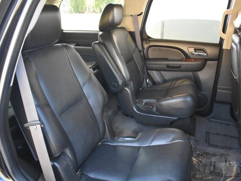 Used 2012 Chevrolet Tahoe LTZ image 39