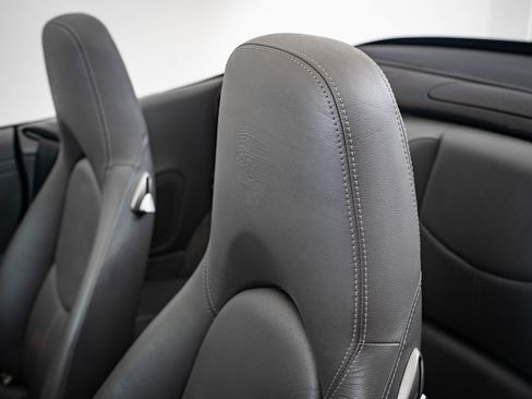 Used 2006 Porsche 911 Carrera S image 20