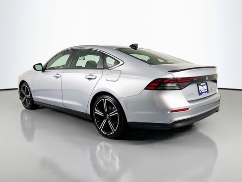 Certified 2023 Honda Accord Sport image 7