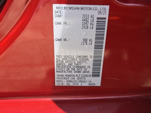 Used 2025 Nissan Altima 2.5 SV w/ SV Premium Package AWD/4WD image 28