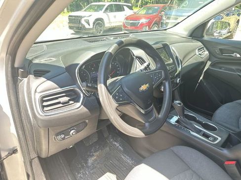 Used 2019 Chevrolet Equinox LT AWD/4WD image 12