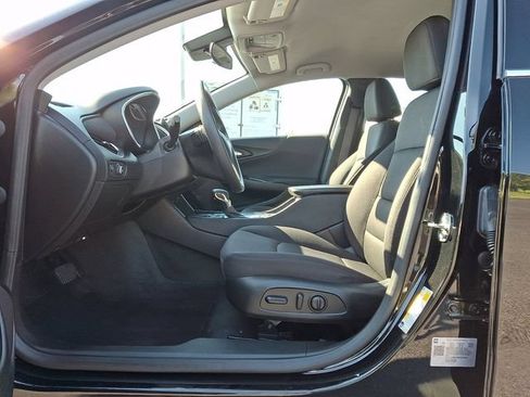 Used 2024 Chevrolet Malibu LT FWD image 15