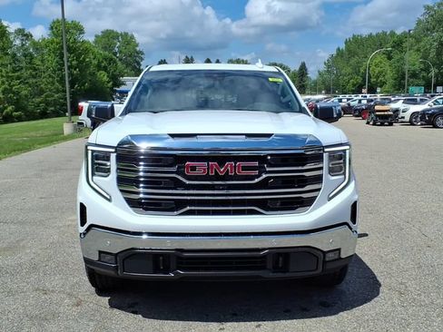 New 2026 GMC Sierra 1500 SLT w/ SLT Premium Plus Package AWD/4WD image 9