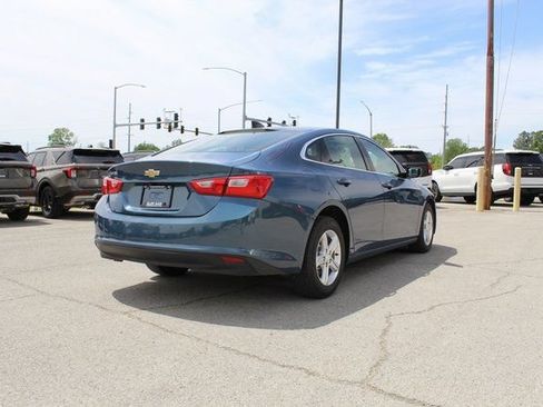 Used 2024 Chevrolet Malibu LS w/ Driver Confidence Package FWD image 5