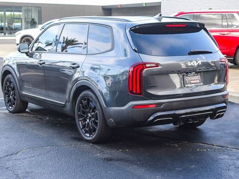 Used 2022 Kia Telluride EX w/ EX Premium Package image 6