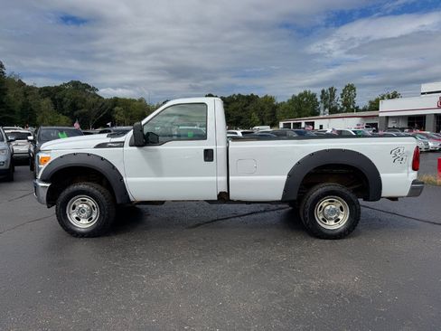 Used 2014 Ford F250 XL w/ Snow Plow Prep Package AWD/4WD image 2