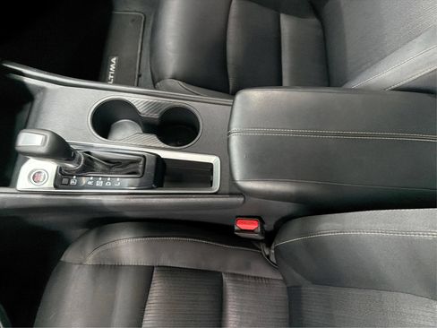 Used 2020 Nissan Altima 2.5 S FWD image 28