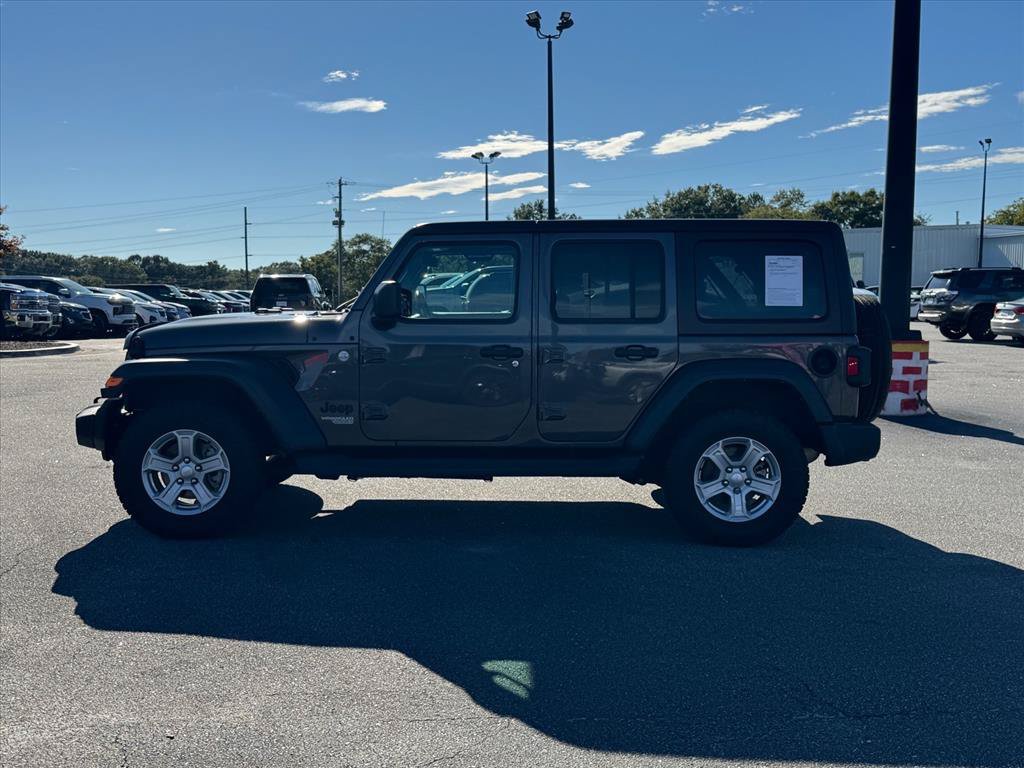 Used 2021 Jeep Wrangler Unlimited Sport AWD/4WD image 6