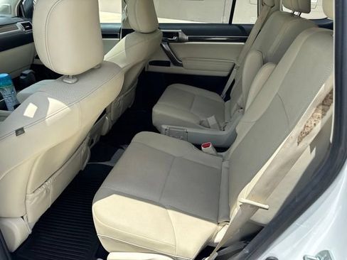 Used 2023 Lexus GX 460 Premium AWD/4WD image 8