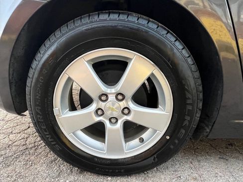 Used 2015 Chevrolet Cruze LT FWD image 28