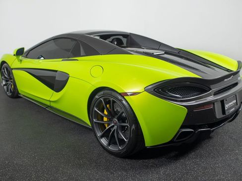 Used 2018 McLaren 570S Spider RWD image 59