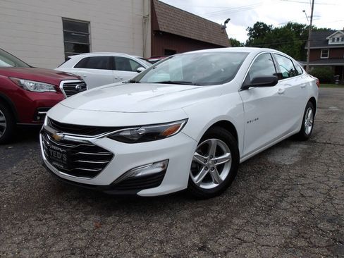 Used 2021 Chevrolet Malibu LS FWD image 35