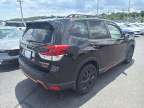 Used 2023 Subaru Forester Sport AWD/4WD image 2