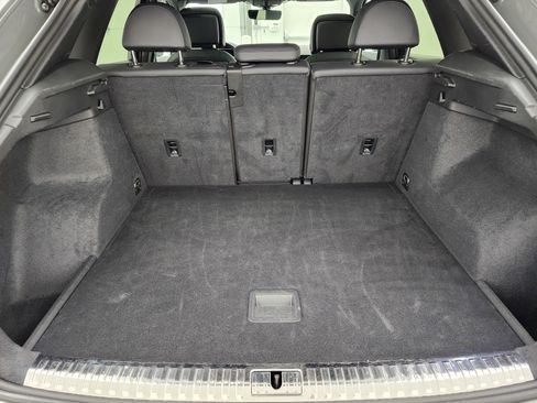 Used 2024 Audi Q3 2.0T Premium image 28