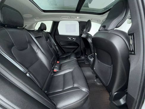 Used 2023 Volvo XC60 B5 Ultimate w/ Climate Package AWD/4WD image 17
