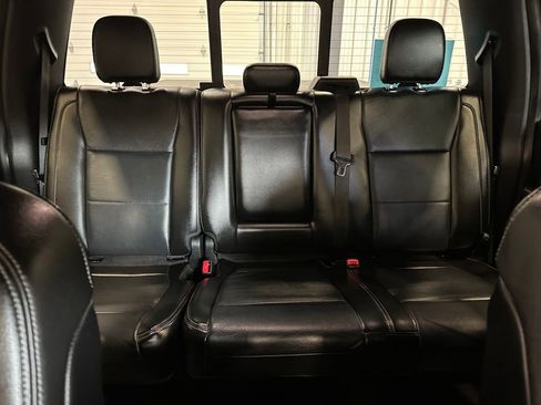 Used 2017 Ford F150 Lariat AWD/4WD image 30