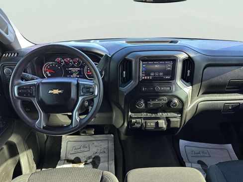 Used 2021 Chevrolet Silverado 1500 Custom w/ LPO, Blackout Package AWD/4WD image 19