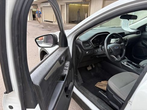 Used 2021 Ford Escape S AWD/4WD image 15