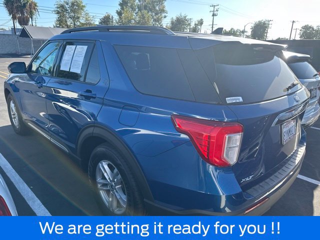 Used 2021 Ford Explorer XLT RWD image 2
