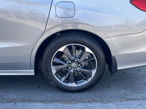 Certified 2024 Honda Odyssey Elite image 35