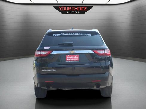 Used 2020 Chevrolet Traverse LT w/ Driver Confidence II Package AWD/4WD image 4
