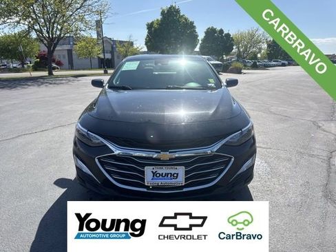 Used 2024 Chevrolet Malibu LS FWD image 2