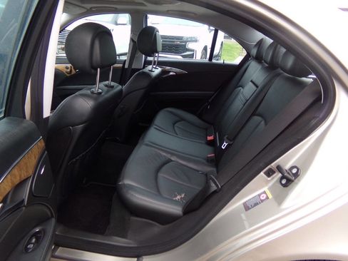 Used 2008 Mercedes-Benz E 350 4MATIC Sedan image 13