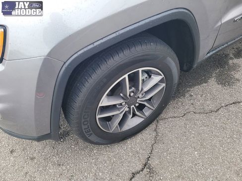 Used 2019 Jeep Grand Cherokee Limited image 9