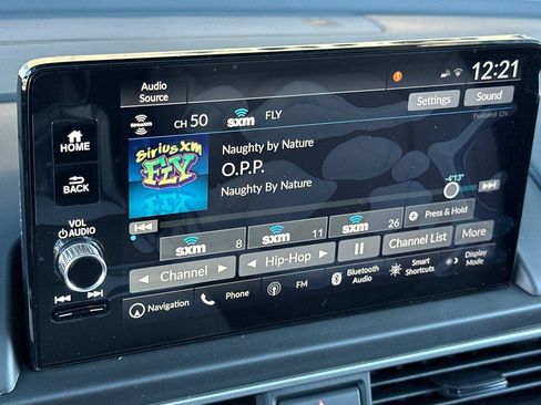 New 2025 Honda Pilot Touring image 22