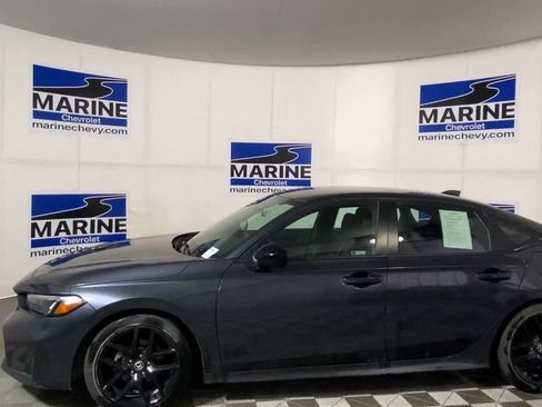 Used 2025 Honda Civic Sport image 7