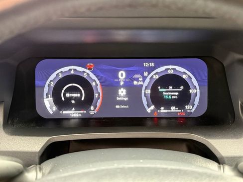 Certified 2025 Toyota 4Runner TRD Sport image 32