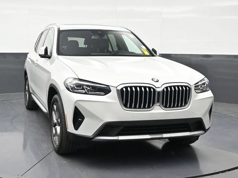Used 2024 BMW X3 xDrive30i AWD/4WD image 7