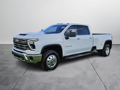 New 2025 Chevrolet Silverado 3500 LTZ w/ LTZ Plus Package