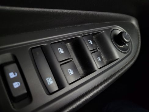 Used 2016 Buick Encore Convenience image 27