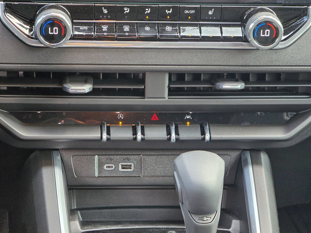 New 2026 Chevrolet Colorado Trail Boss AWD/4WD image 31