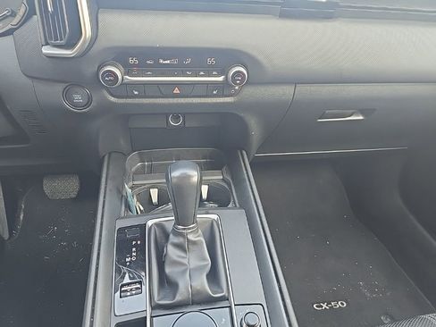 Used 2025 MAZDA CX-50 AWD 2.5 S w/ Preferred Package image 18