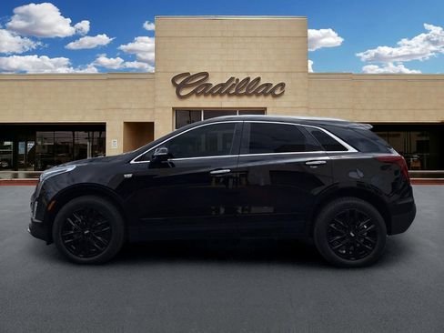 New 2026 Cadillac XT5 Luxury w/ LPO, ONYX Package FWD image 5