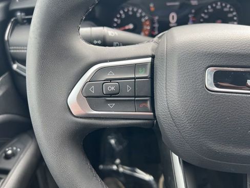 Used 2023 Jeep Compass Altitude image 7