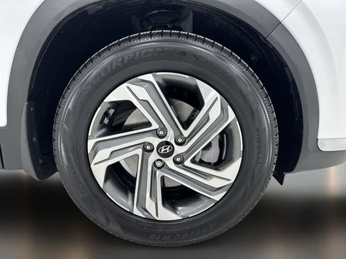 Certified 2023 Hyundai Santa Fe SEL w/ Premium Package FWD image 9