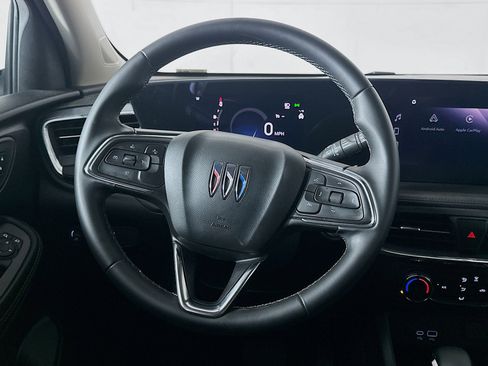 Used 2025 Buick Encore GX Preferred FWD image 18